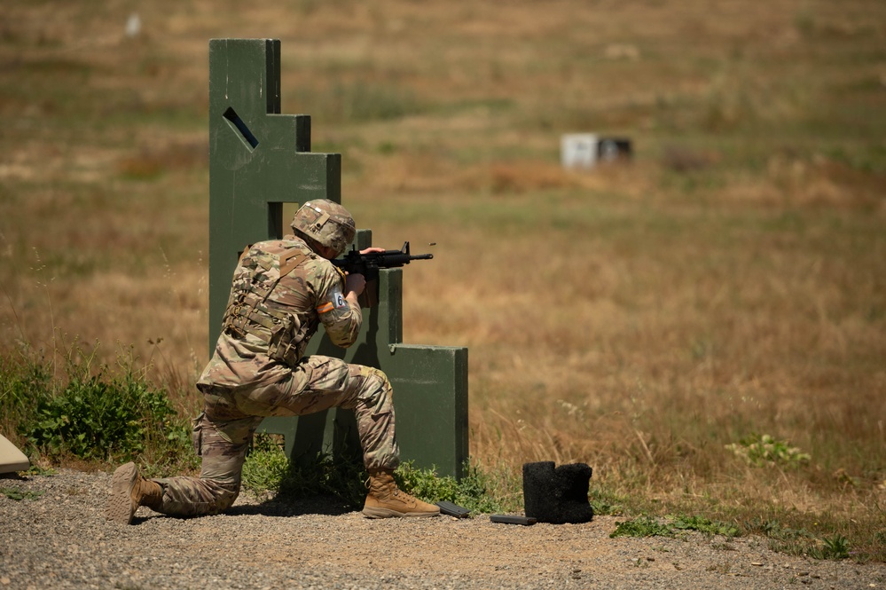 DVIDS - Images - 2024 Region VII Best Warrior Competition- M4 & M17 ...