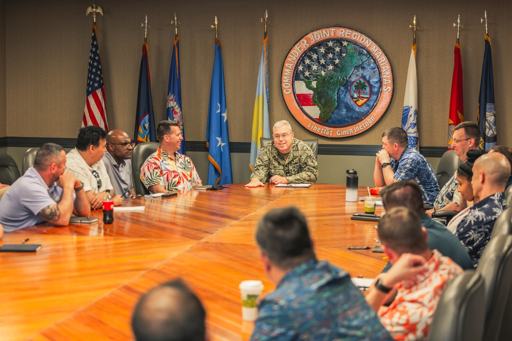 Chief of Staff meets with Joint Advanced Warfighting School