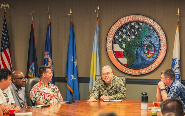 Chief of Staff meets with Joint Advanced Warfighting School