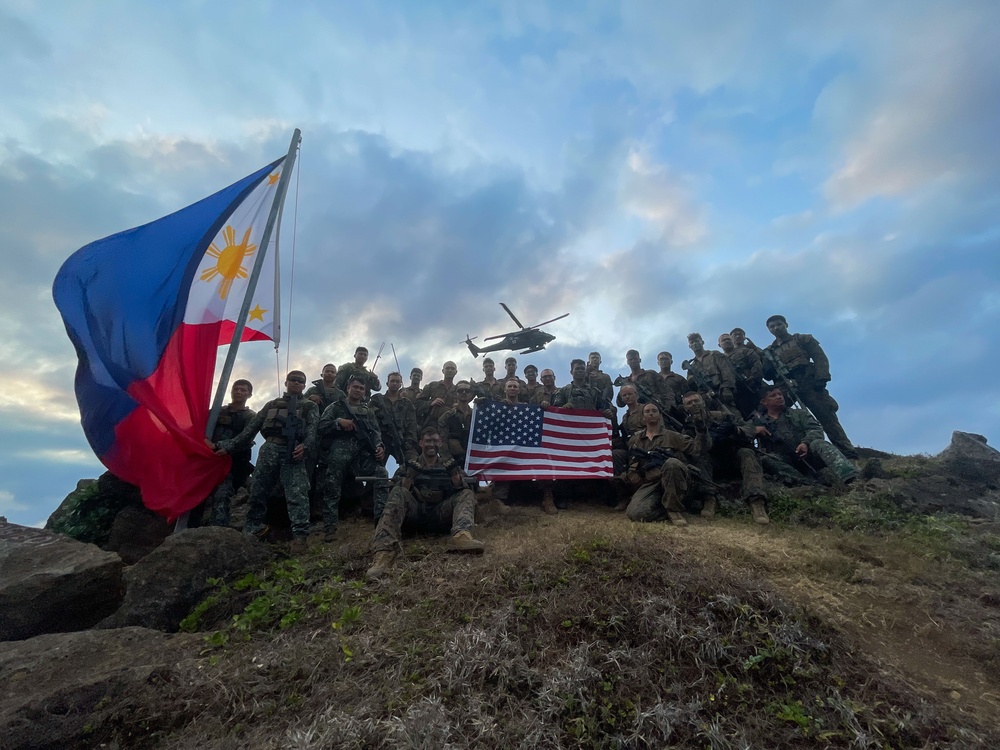 Balikatan 24: 3rd MLR and PMC Bilateral Insertion and Extraction