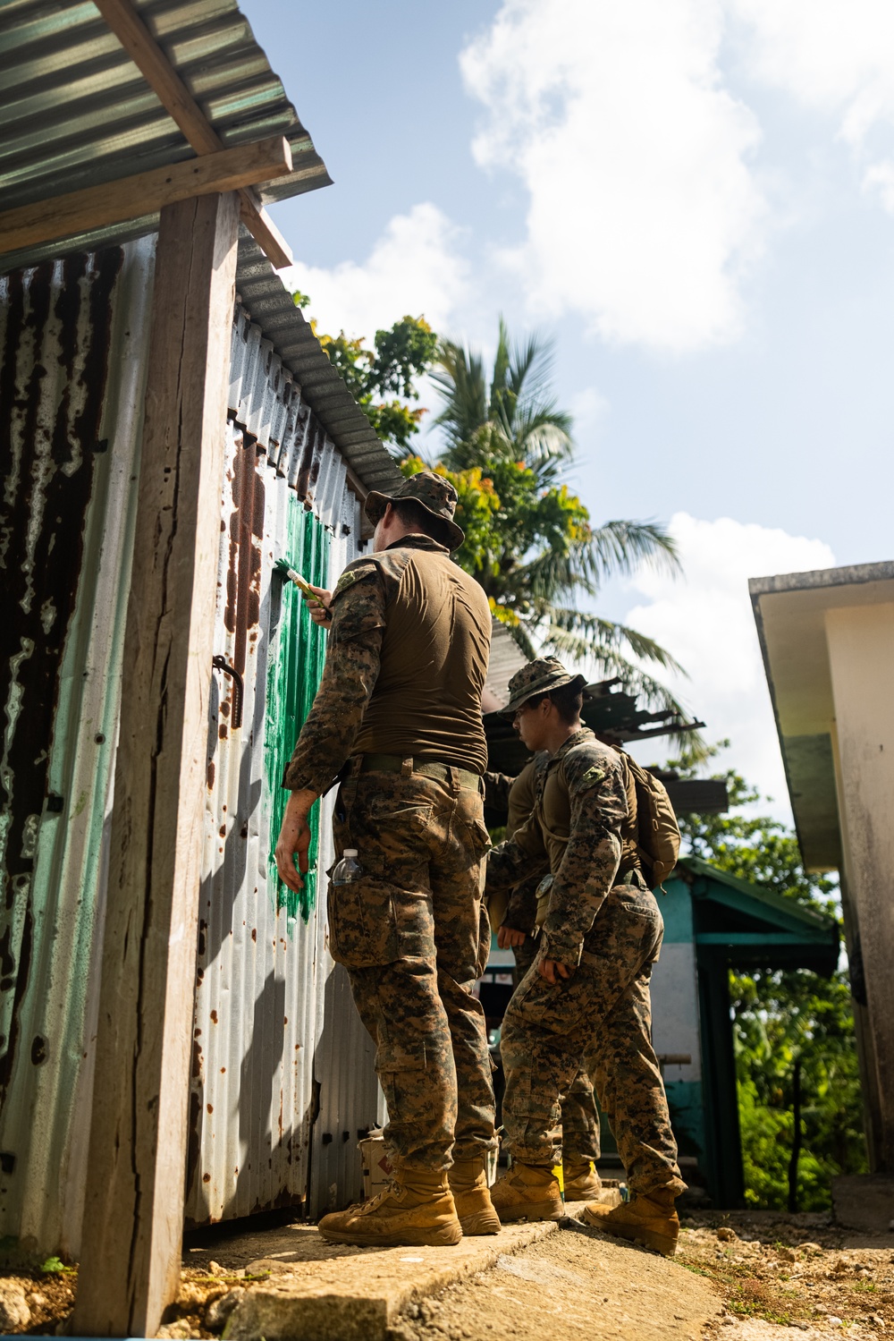 Balikatan 24: 3rd LCT and Philippine Marines Paint a School during MKTSO