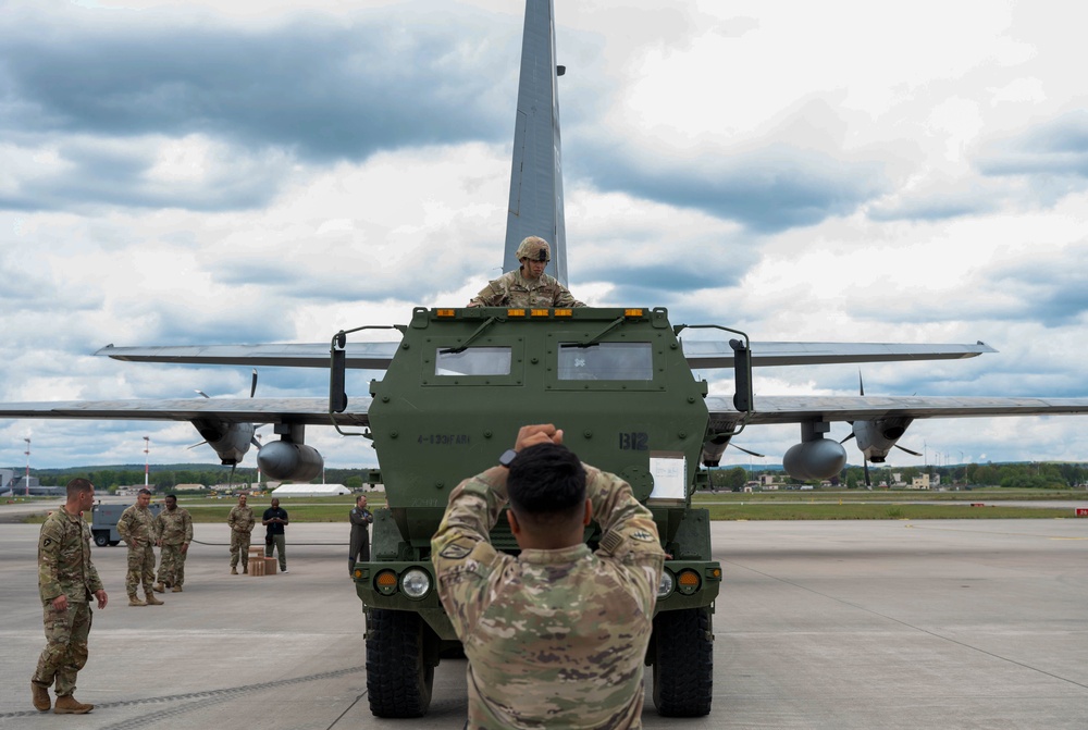 U.S. Air Force, Army conduct HIMARS load training exercise with Tunisian Air Force