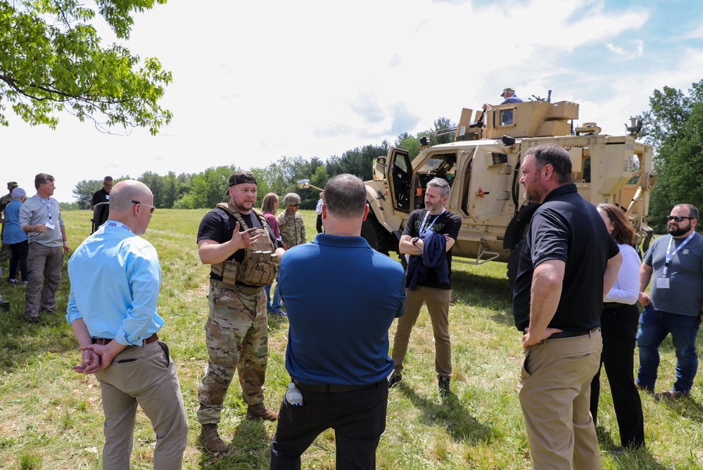 ESGR Bosslift highlights Pa. Guard mission, capabilities to employers