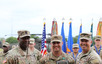 ‘The rewards match the effort’: Aviation platoon sergeant 'wrestles' his way to USAACE NCO of the Year