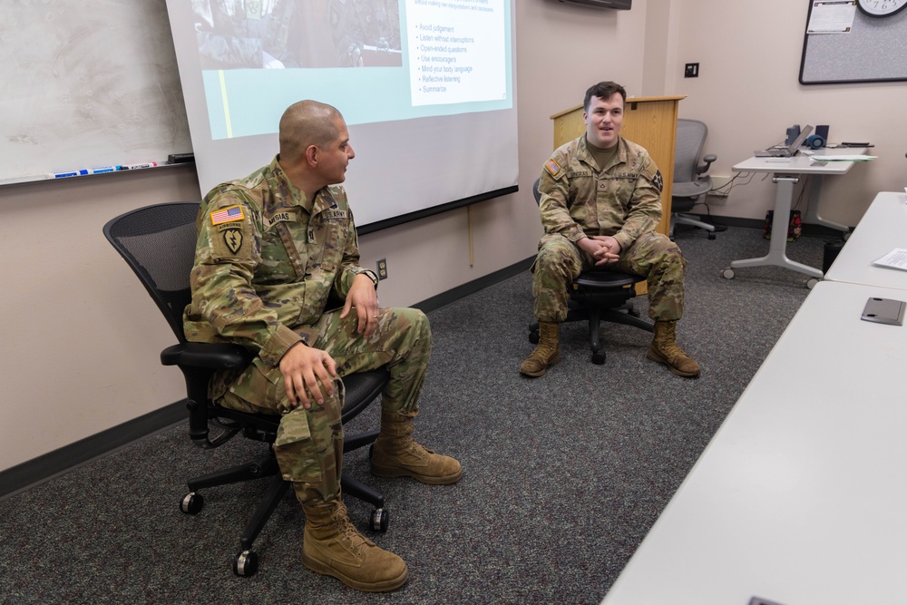 Soldiers Train in Behavioral Health Skills