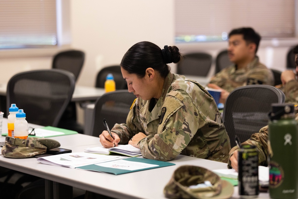Soldiers Train in Behavioral Health Skills