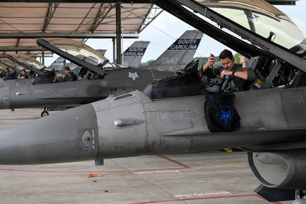 169th Fighter Wing F-16s takeoff for Sentry Savannah 2024