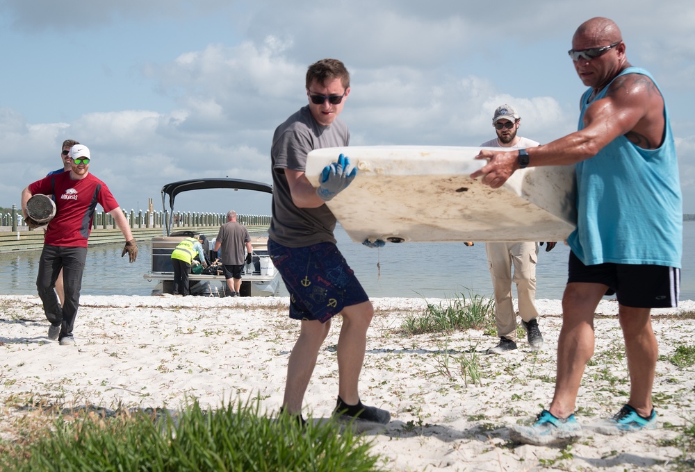 Okaloosa Earth Day 2024 cleanup