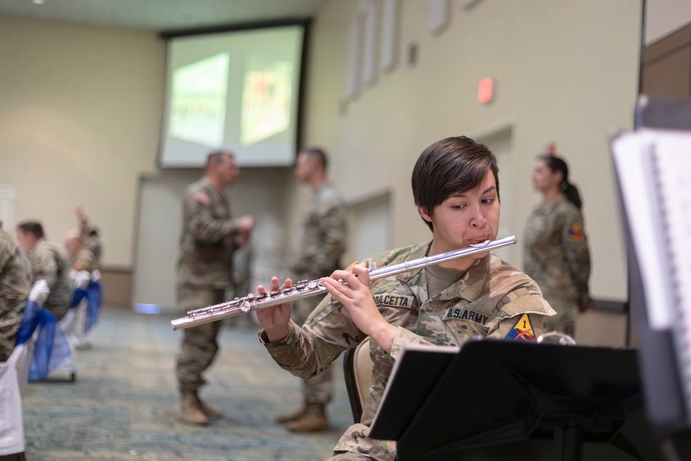 Bliss marks National Day of Prayer with breakfast, fellowship