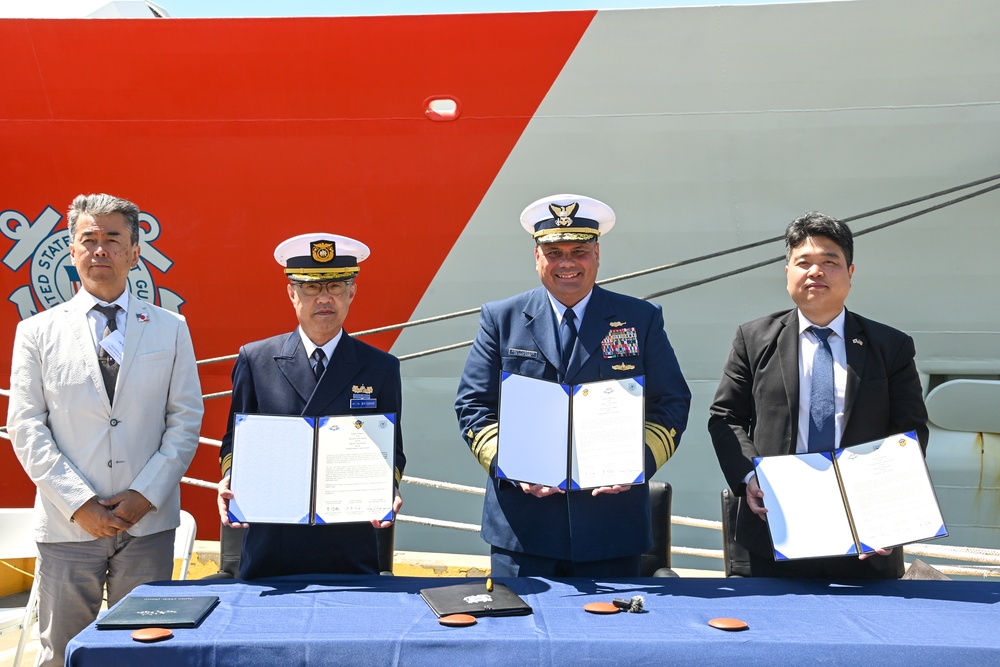 U.S., Japan, Korea coast guards sign trilateral agreement to increase maritime cooperation