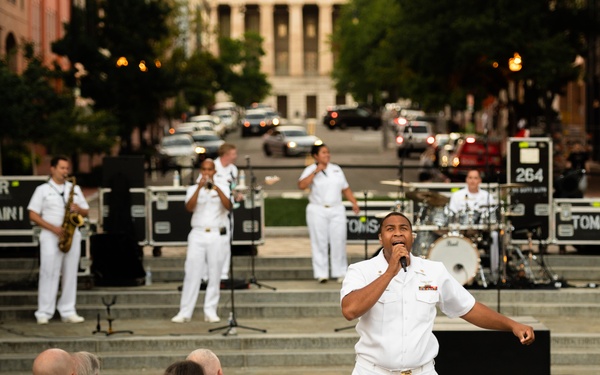 Navy Band Cruisers at Navy Memorial