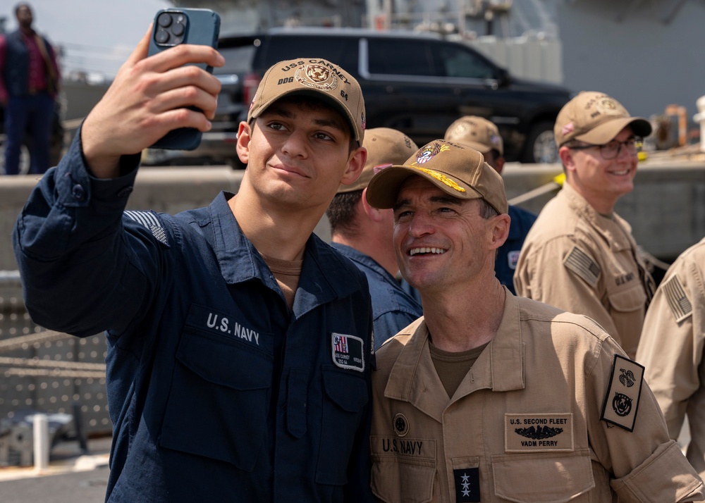 USS Carney (DDG 64) Visits Naval Station Norfolk