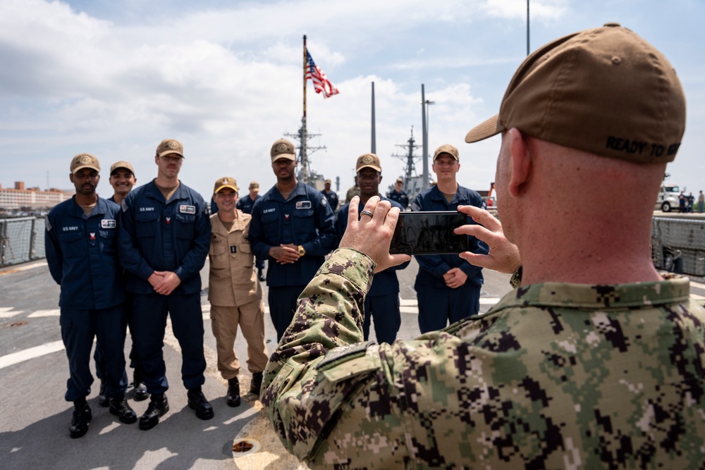 USS Carney (DDG 64) Visits Naval Station Norfolk