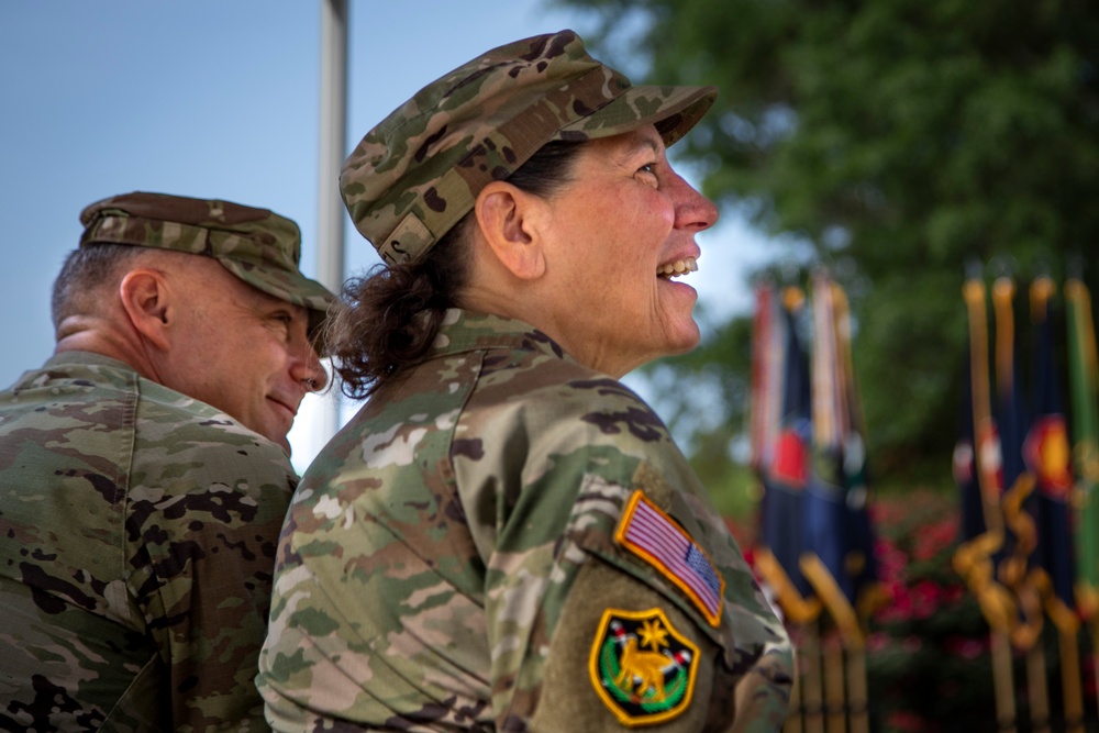 Army Reserve welcomes new Command Sgt. Maj.