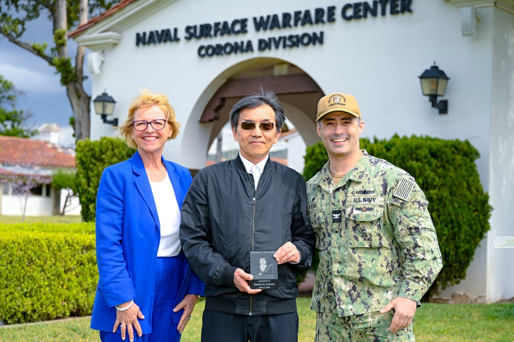 Scientist Benny Cheng Receives Inaugural Michael Yeh Award