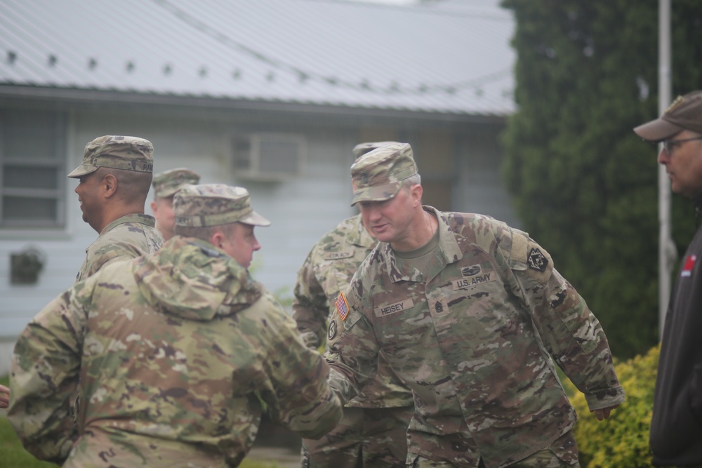 DVIDS - Images - Command visit [Image 6 of 6]