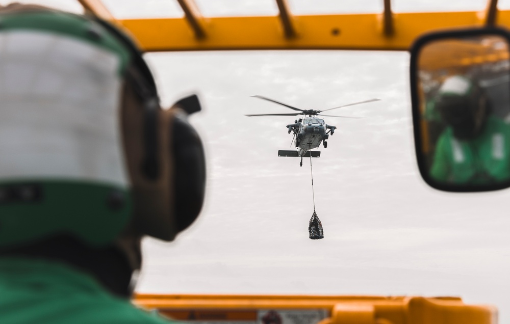 George Washington Conducts a Vertical Replenishment