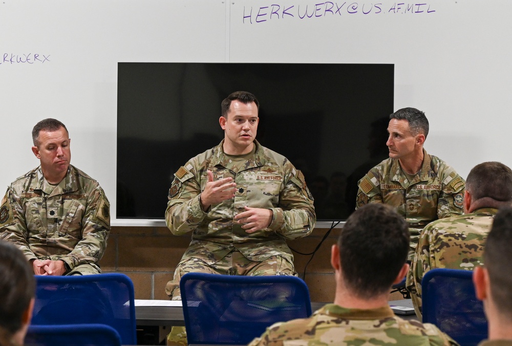 Team Little Rock members develop into leaders during Flight Leadership Course