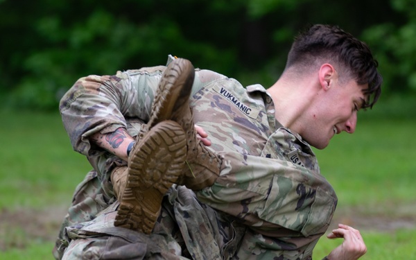 Pennsylvania Army National Guard Soldier complete Valor Run during 2024 Region II Best Warrior Competition