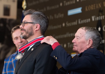 Reservist awarded Citizen Honors Service Award for autism non-profit