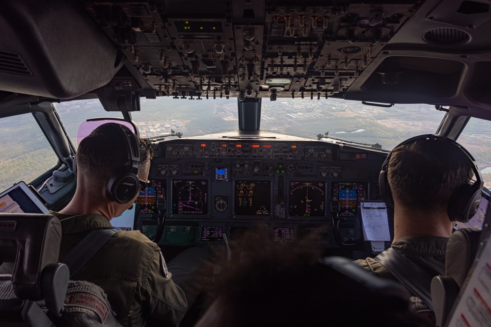 MRF-D 24.3: U.S. Marine Corps C-40A pilots fly Marines, Sailors to Darwin following HADR exercise in Papua New Guinea