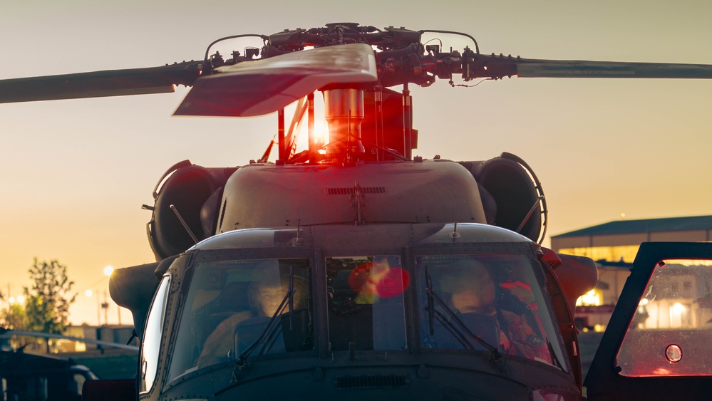 UH-60 Black Hawk Night Flight