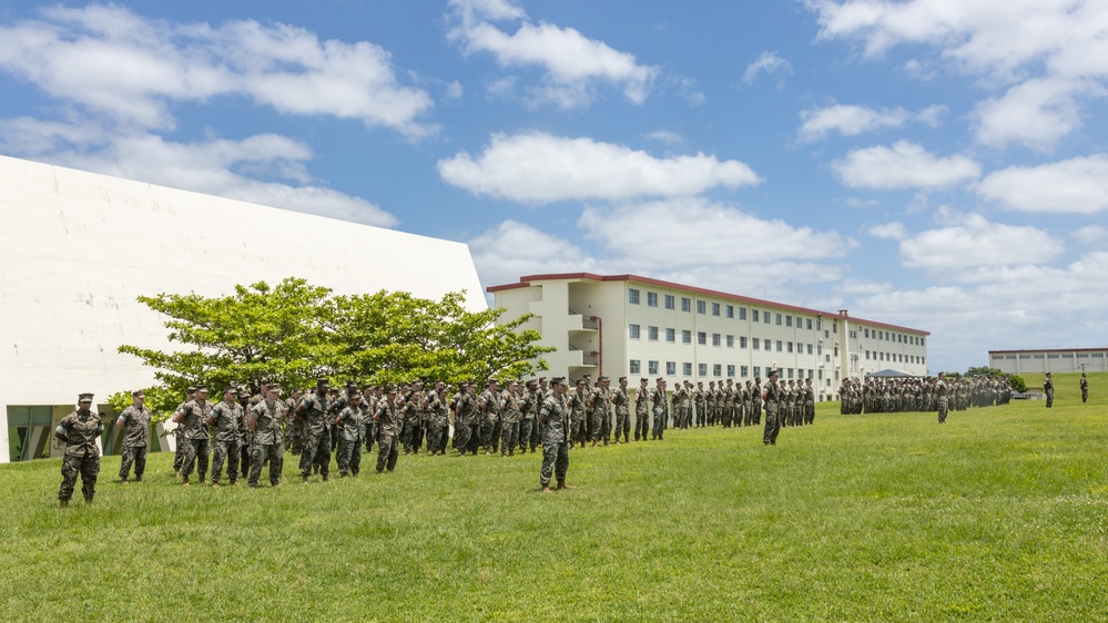 31st MEU Commanding Officer holds final formation