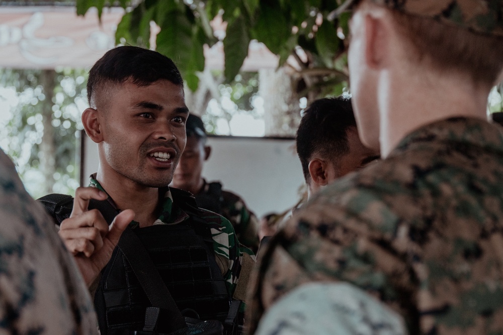Members of Indonesian Korps Marinir, 1st Recon Bn. Marines participate in opening ceremony for reconnaissance exchange