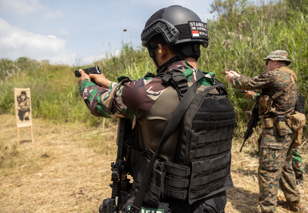 Indonesian Korps Marinir, 1st Recon Bn. Marines conduct live-fire range