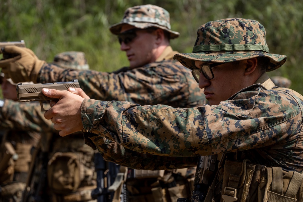Indonesian Korps Marinir, 1st Recon Bn. Marines conduct live-fire range
