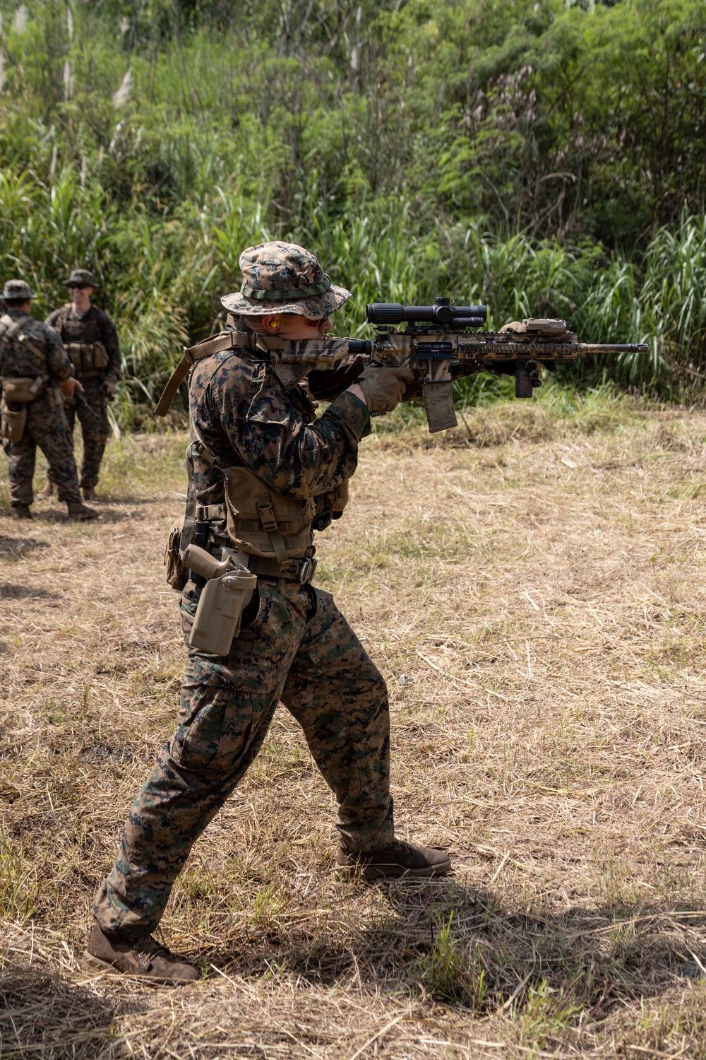 Indonesian Korps Marinir, 1st Recon Bn. Marines conduct live-fire range