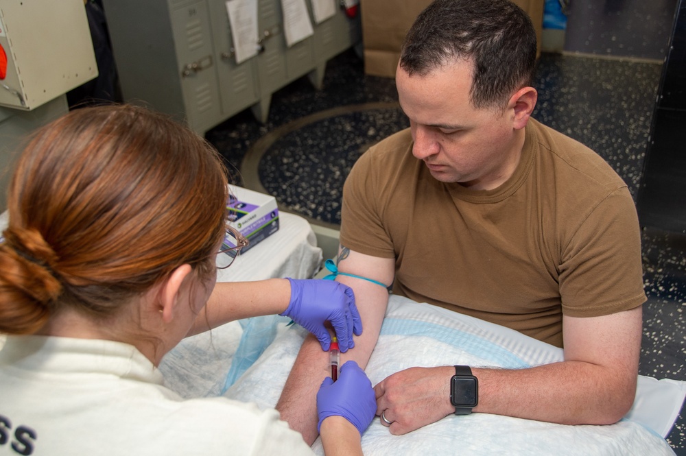 USS Ronald Reagan (CVN 76) conducts a walking blood bank