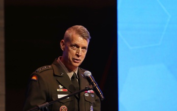 Guard Bureau chief promotes partnerships at Defense Services Asia exhibition