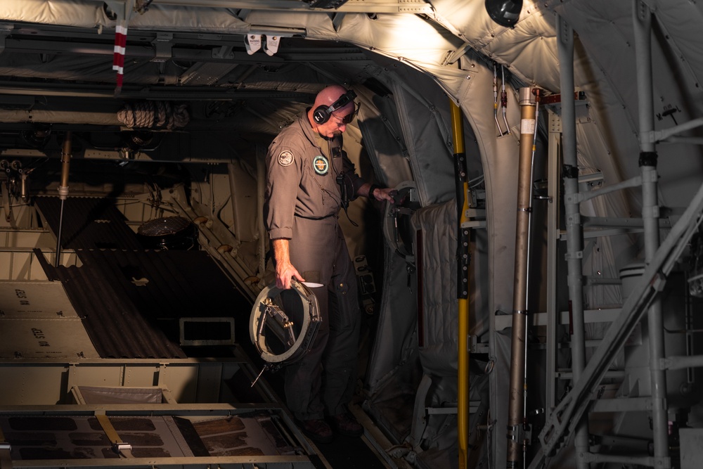 VMGR-153 Marines Conduct Flight Operations in Arizona