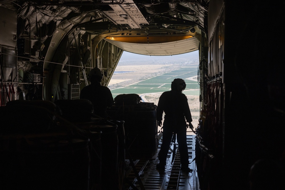 VMGR-153 Marines Conduct Flight Operations in Arizona