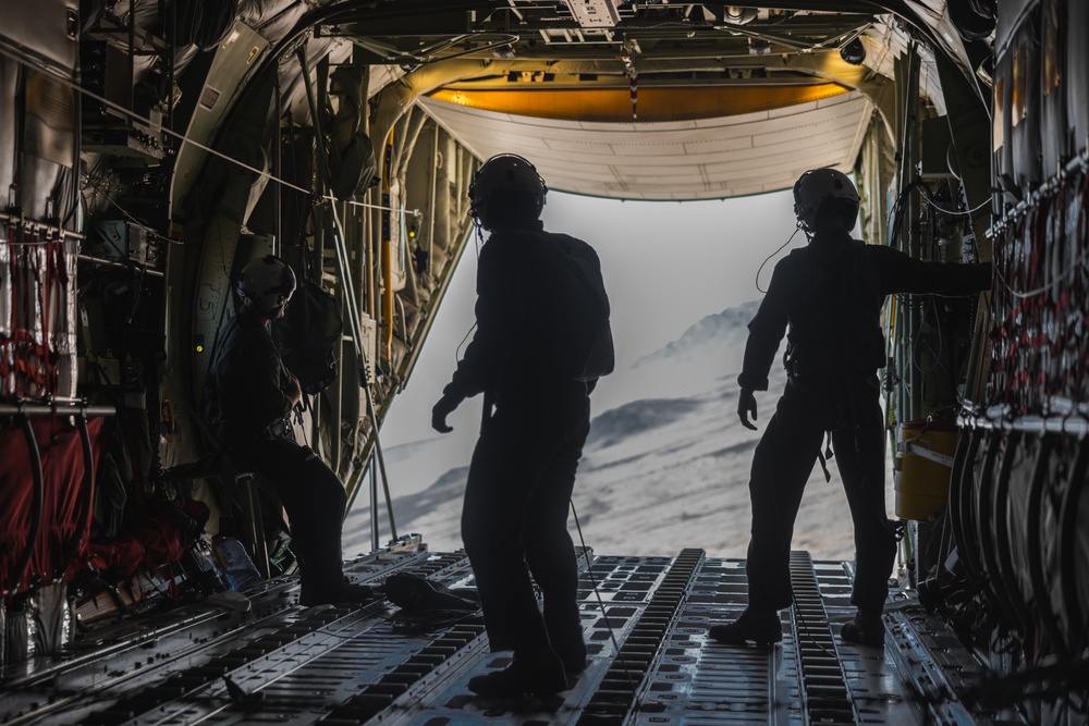 VMGR-153 Marines Conduct Flight Operations in Arizona