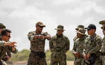 4th Reconnaissance Battalion share marksmanship expertise with members of the Mexican marines at TRADEWINDS 24