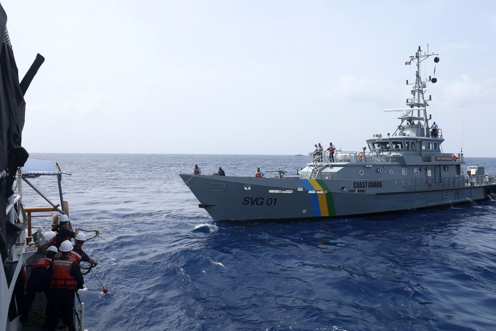 U.S., St. Vincent and the Grenadines coast guards demonstrate tow-haul efficiency at TRADEWINDS 24