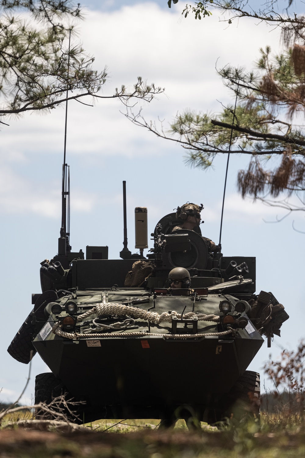 WSP ARG-24th MEU Conducts Amphibious Assault During COMPTUEX