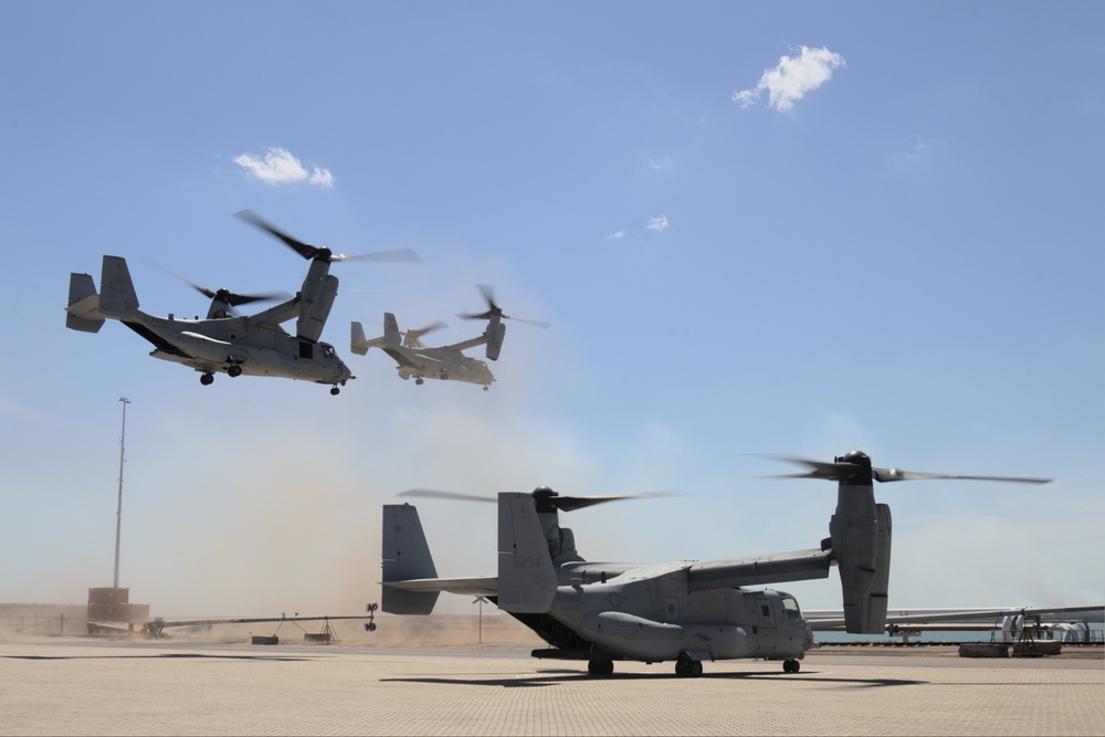 MRF-D 24.3: MV-22B Ospreys take off for first flight of MRF-D 24.3 rotation