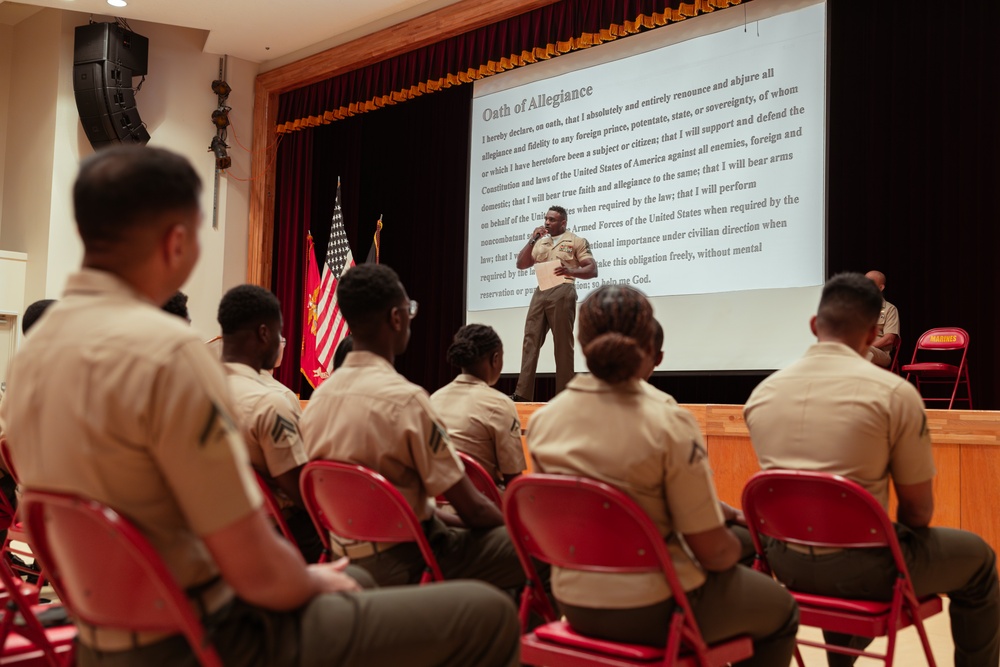 Camp Foster welcomes 15 new US citizens through naturalization ceremony