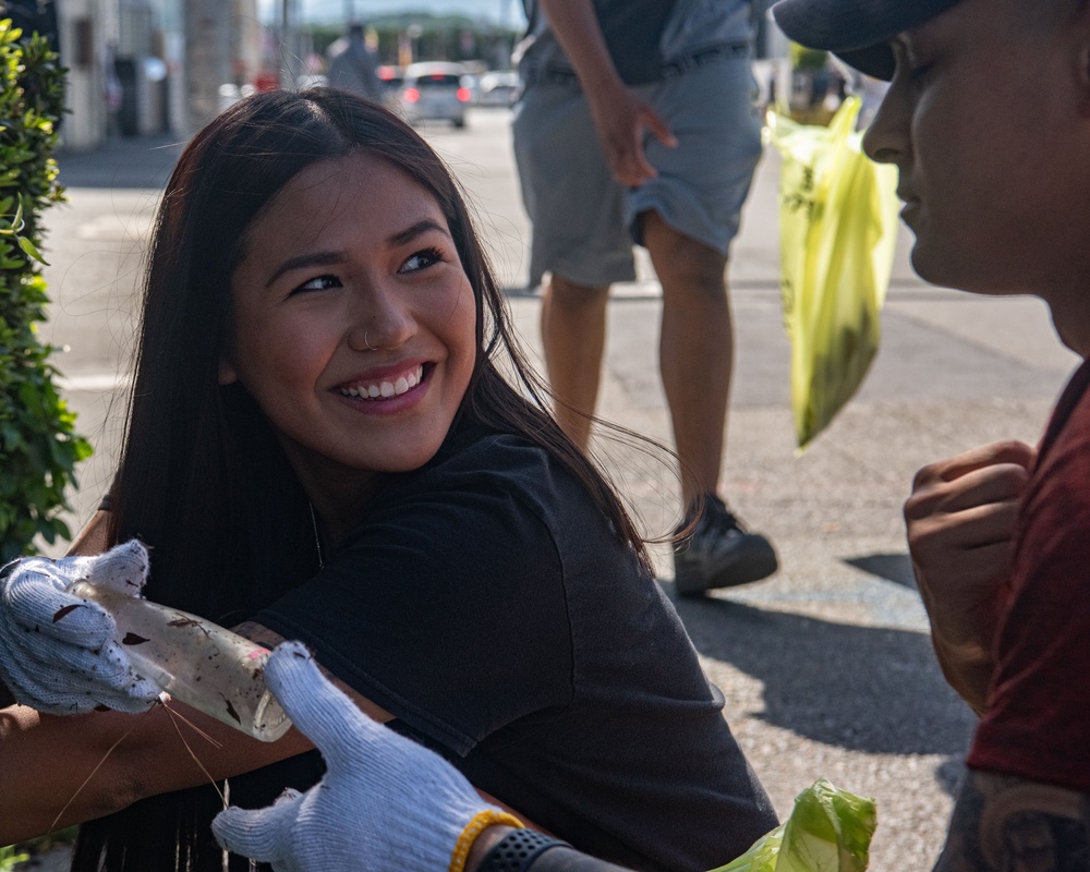 Yokota personnel keep Fussa beautiful in Beautification Event