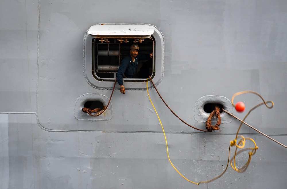 USS Somerset arrives in Bandar Lampung, Indonesia