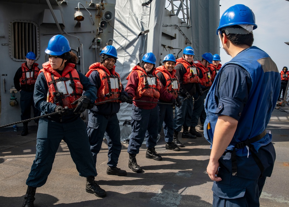 USS Dewey Conducts Replenishment-at-Sea with USNS Cesar Chavez, April 11