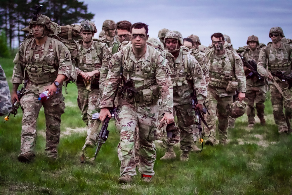 173rd Airborne Brigade Sharpens Skills in Sweden with Cold Load Training Ahead of Swift Response 24 Mission