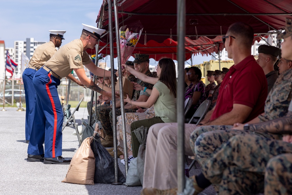 Airfield Operations Company holds change of command ceremony