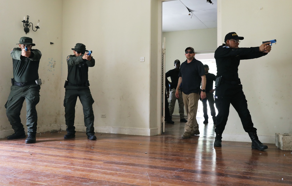 FBI Transnational Organized Crime West Vetted Team conducts room-clearing training with multinational police forces at TRADEWINDS 24