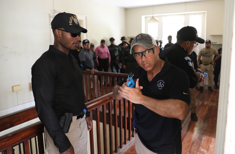 FBI Transnational Organized Crime West Vetted Team conducts room-clearing training with multinational police forces at TRADEWINDS 24