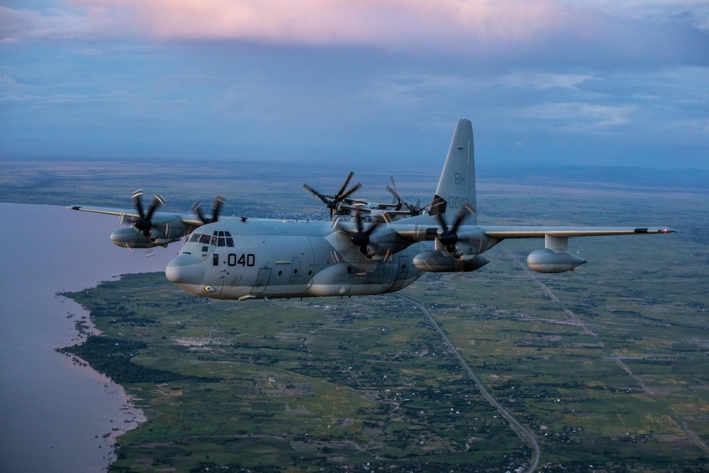 VMM-261 Bronco Flight to Mt. Kilimanjaro