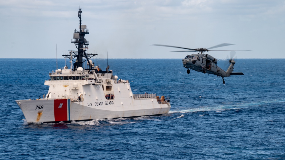 USS New York Replenishment At Sea